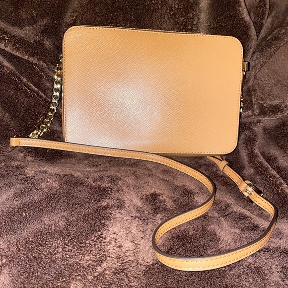 Michael Kors Jet Set Large East West  Crossbody - Picture 2 of 4